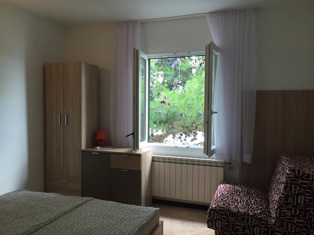 Apartment Puh Betina  Eksteriør billede